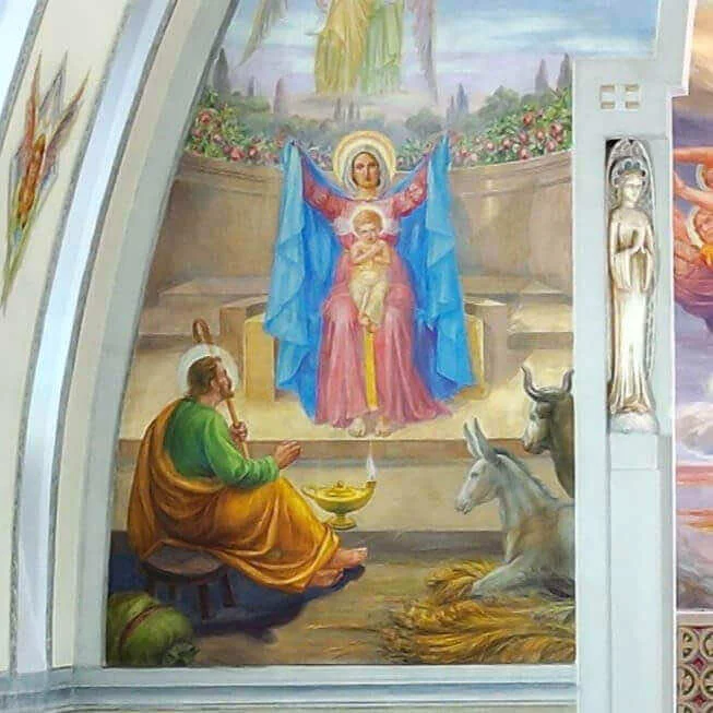 La Natividad pintada a la izquierda de la bóveda