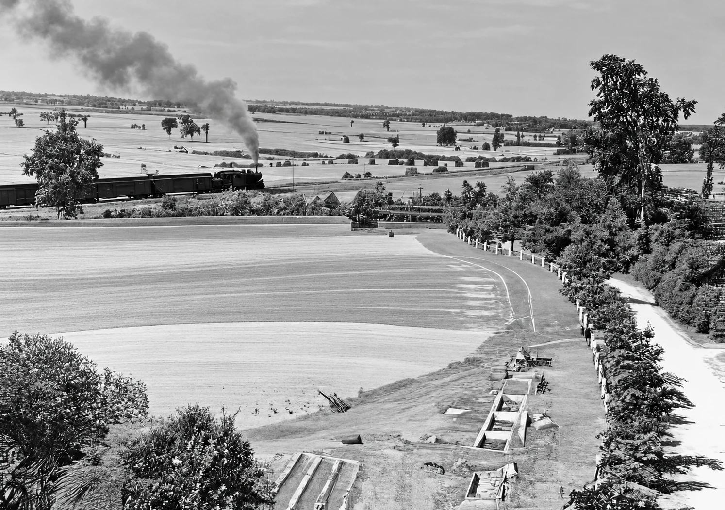 General view and miniature train
